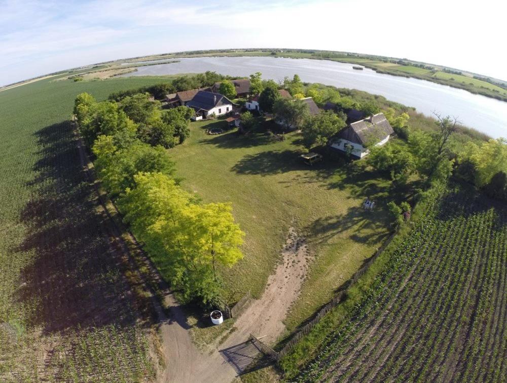 Вилла Roka'S- Farm Supljak Экстерьер фото